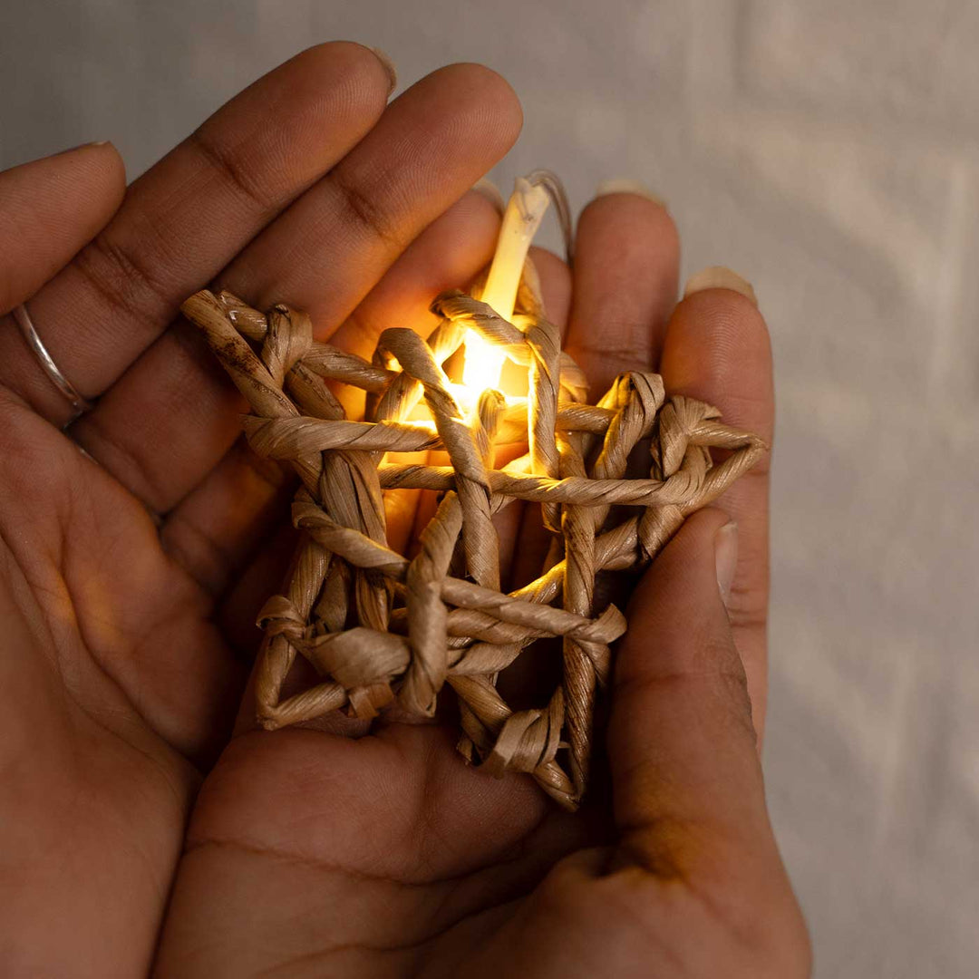 3m, 13 Bulbs | Handmade Banana Rope Star Fairy Lights