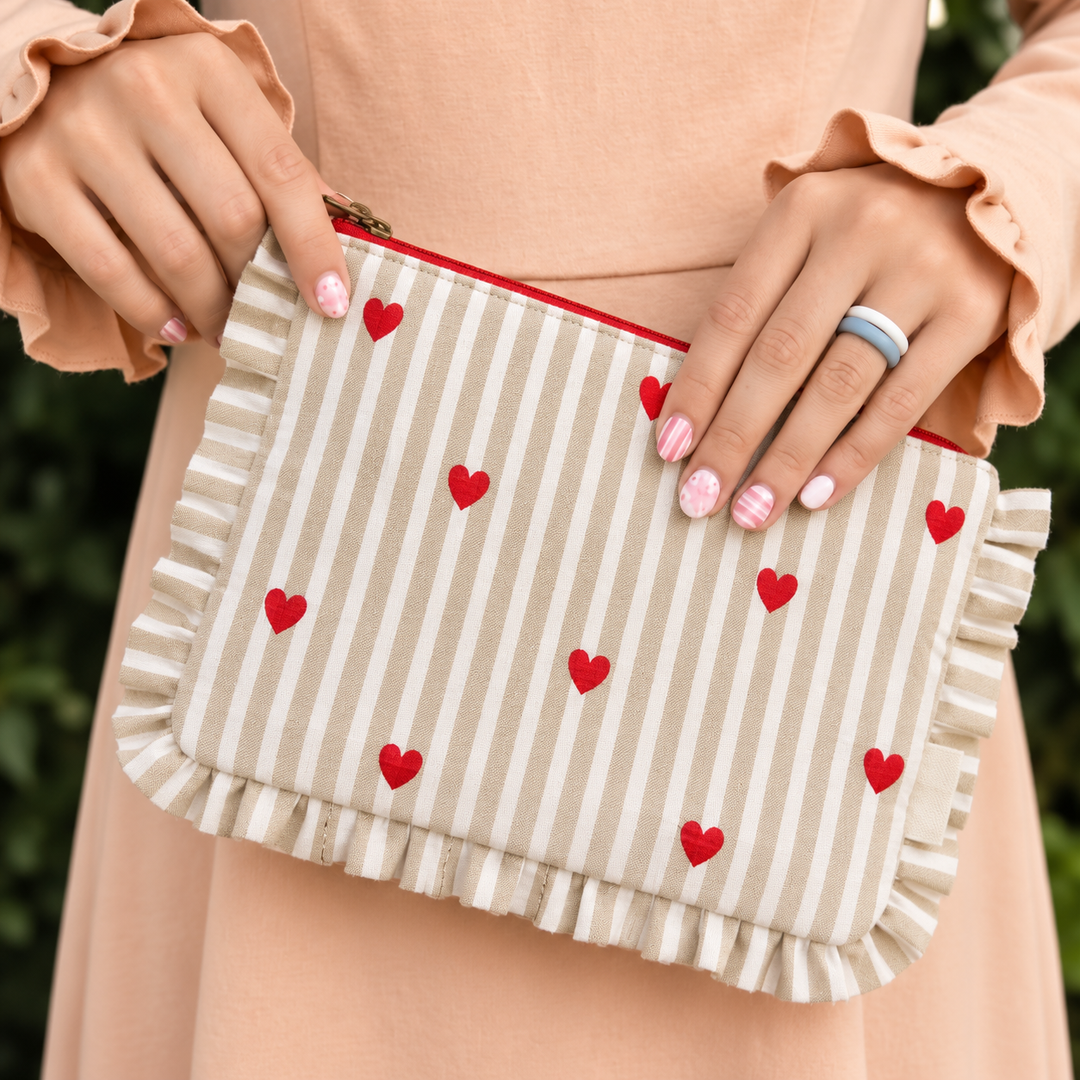 "Lana" Compact Flat Pouch With Ruffled Edges For Women | Thin Stripes