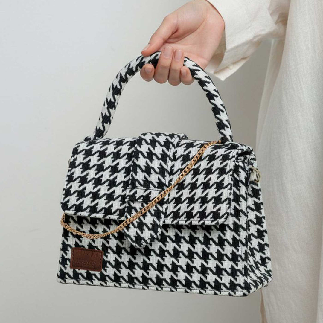 Saaz Jacquard Medium Chiq Bag