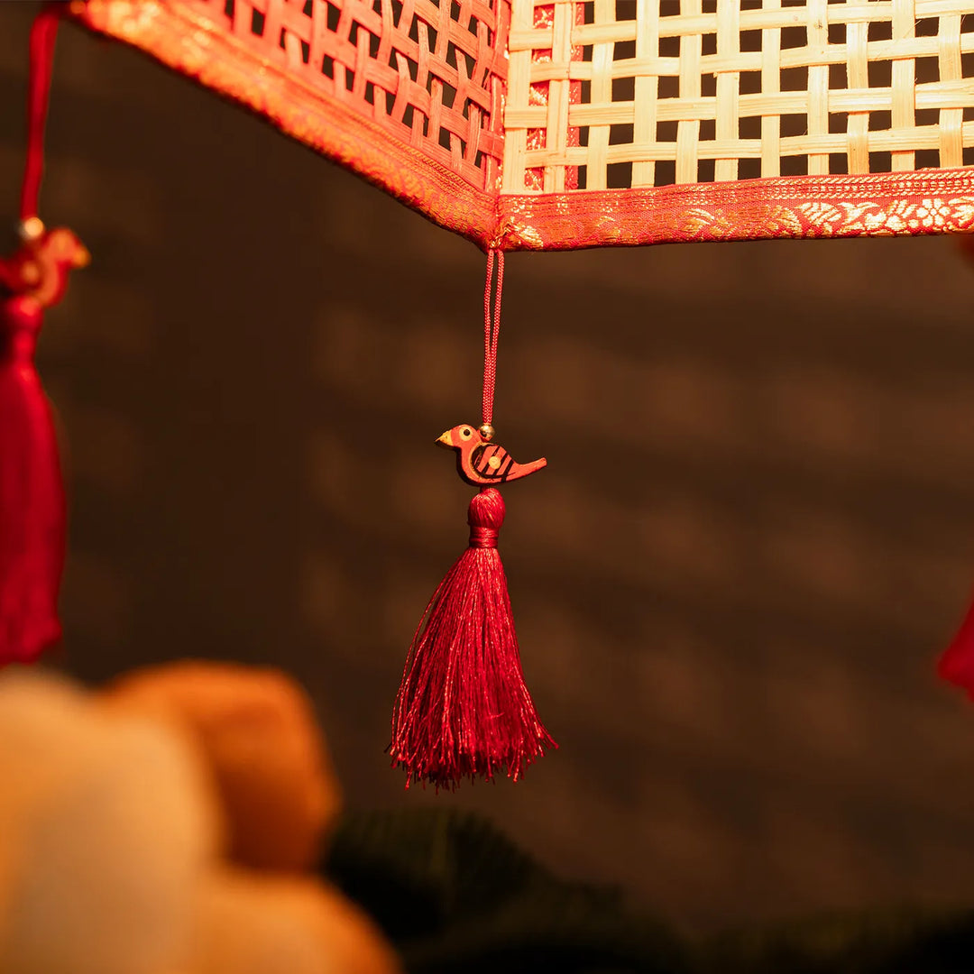 Red Zari Border Handmade Woven Bamboo Square Hanging Lampshade