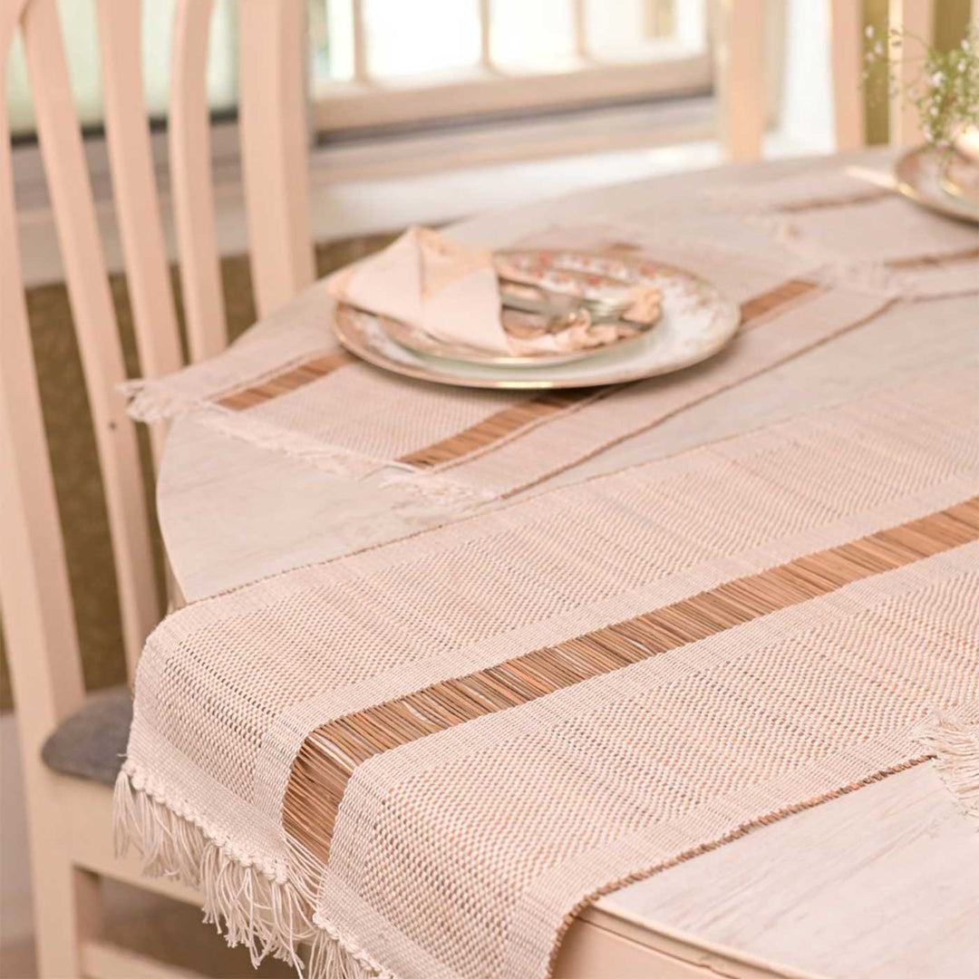 Hand Woven Single Striped Madhurkati Table Runner & Table Mat