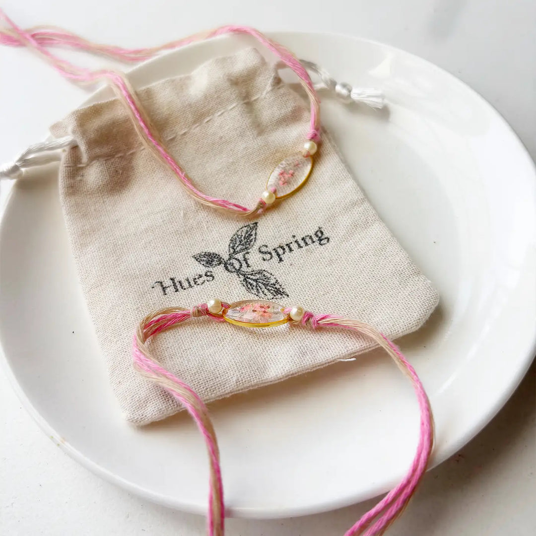 Handmade Preserved Flower Minimalist Saadgi Resin Rakhi With Roli Chawal