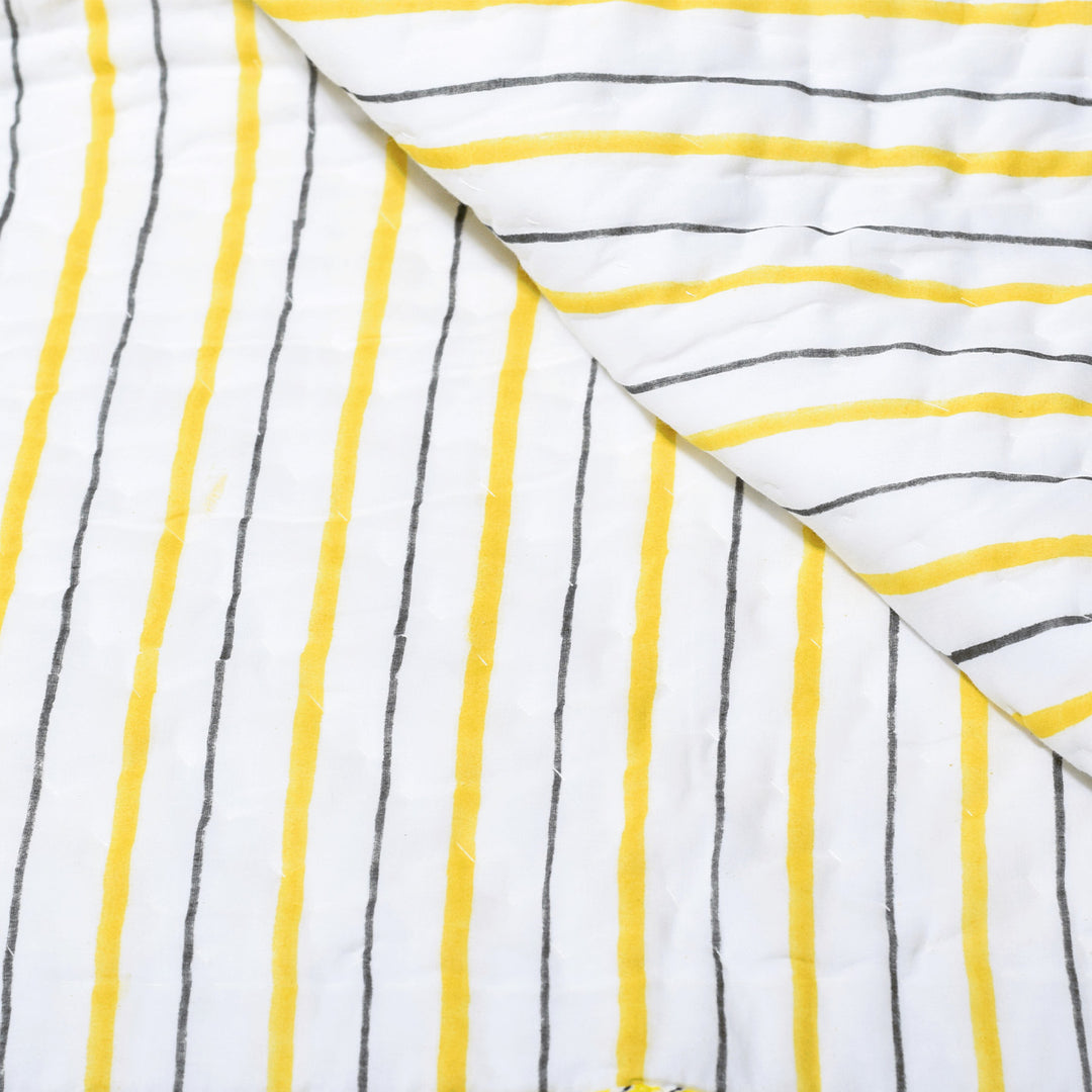 Hand Block Printed Sunny Bee Quilt/Comforter