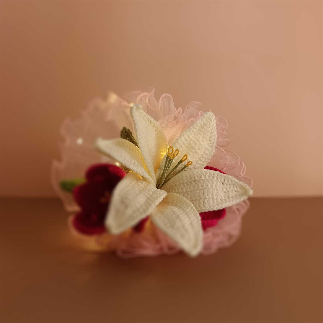 Handmade Crochet Vanilla Dawn Flower Bouquet With Lights | Includes Photo & Greeting Card