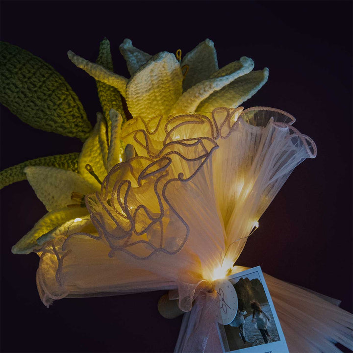 Handmade Crochet White Cream Flower Bouquet With Lights | Includes Photo & Greeting Card