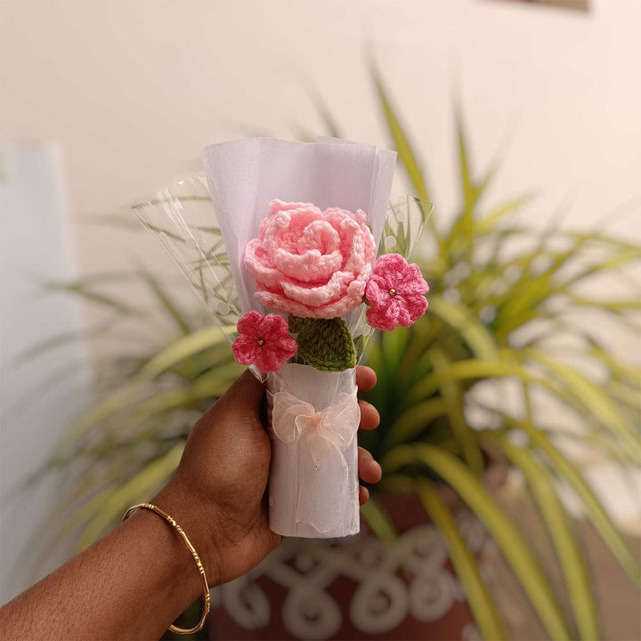Handmade Crochet Light Pink Rose Mini Flower Bouquet | Includes Photo & Greeting Card
