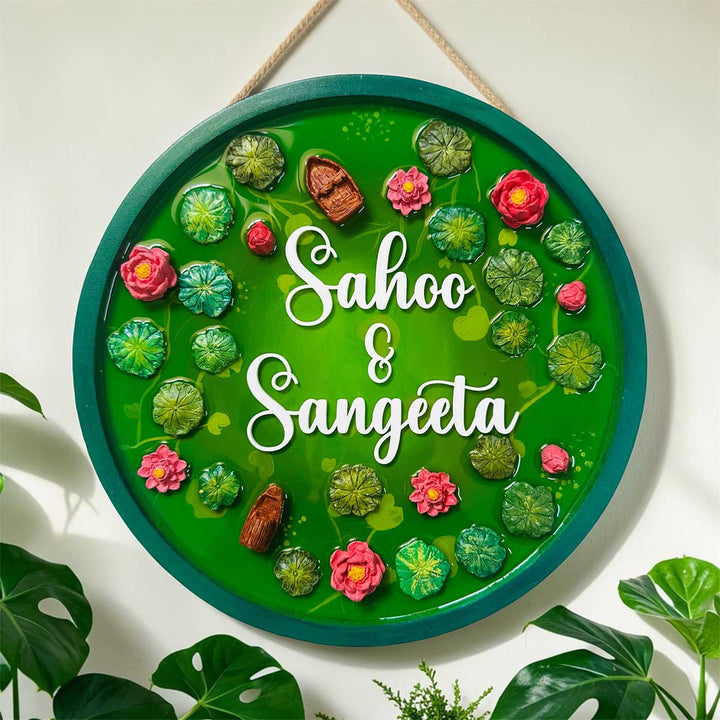 Lily Pond 3D Realistic Personalized Round Resin & Wooden Name Plate With Acrylic Letters For Home