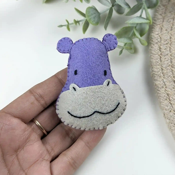 Handmade Rabbit, Hippopotamus, Crocodile & Giraffe Theme Felt Brooches | Set Of 4