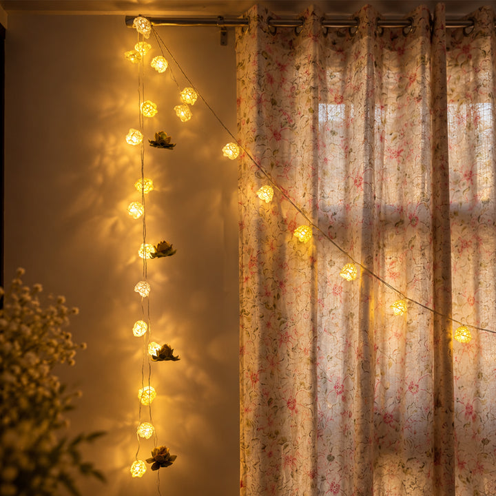 Handmade Crochet Bell Wool LED Fairy Light For Festive Decor