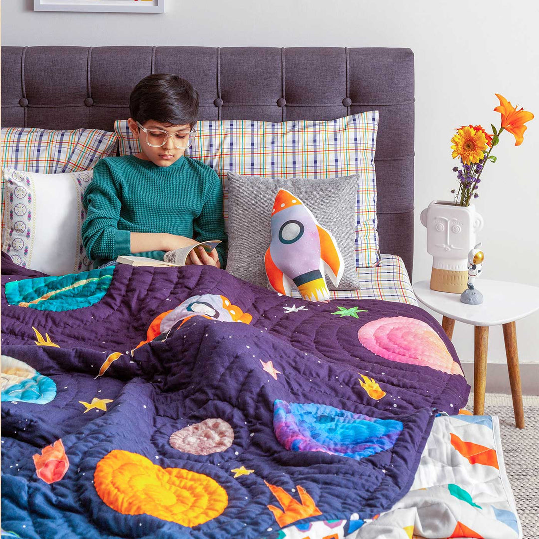 Personalized Tim, The Traveller Theme Cotton Quilt For Kids