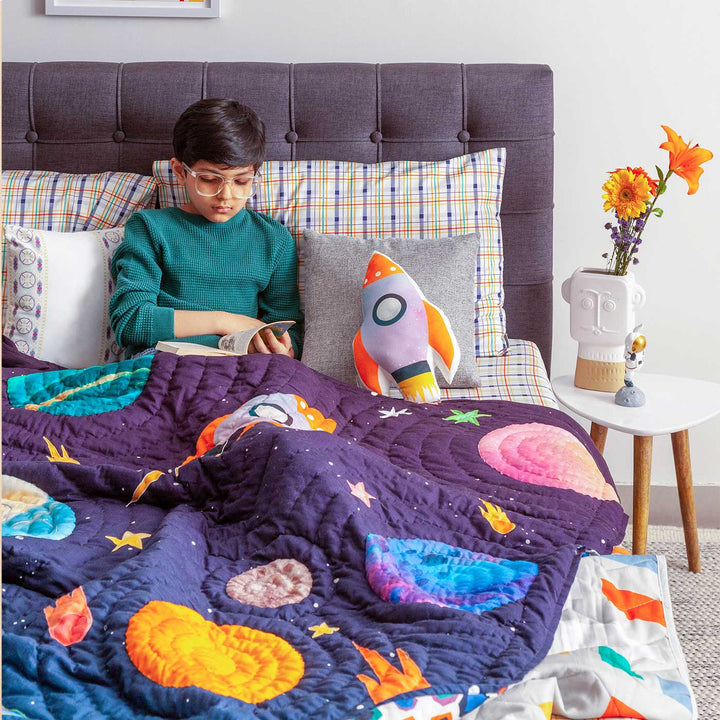 Personalized Tim, The Traveller Theme Cotton Quilt For Kids