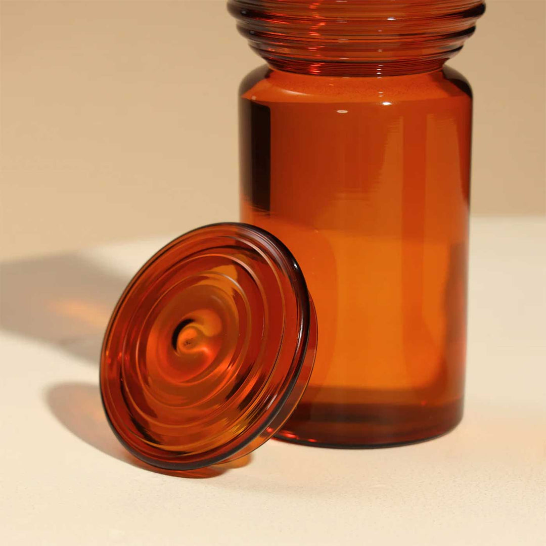 Minimal Coiled Design Glass Carafe And Glasses