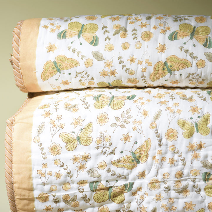 Hand Block Printed Bumble Fly Quilt/Comforter