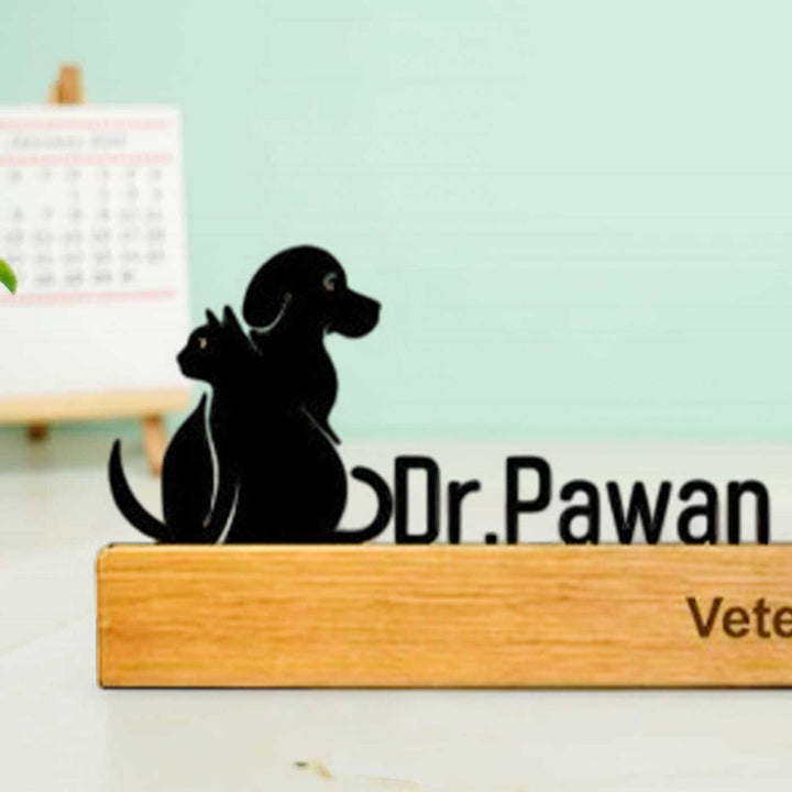 Personalized Minimal Desk Name Plate for Veterinarian