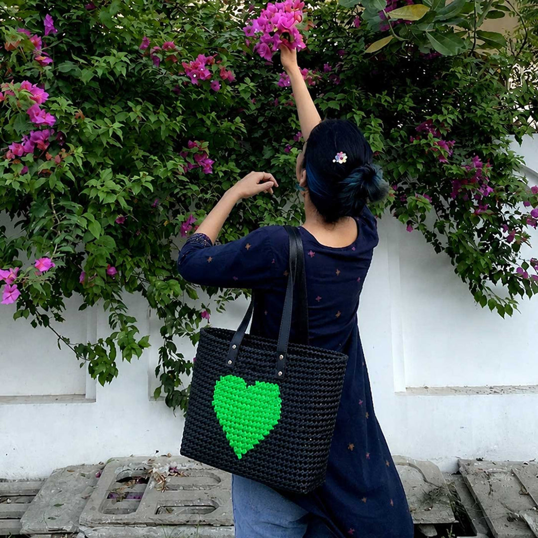 Black Heart Mukhya Knot Handmade Koodai Tote Bag