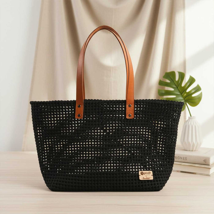 Black Solid Mukhya Knot Handmade Koodai Beach Bag