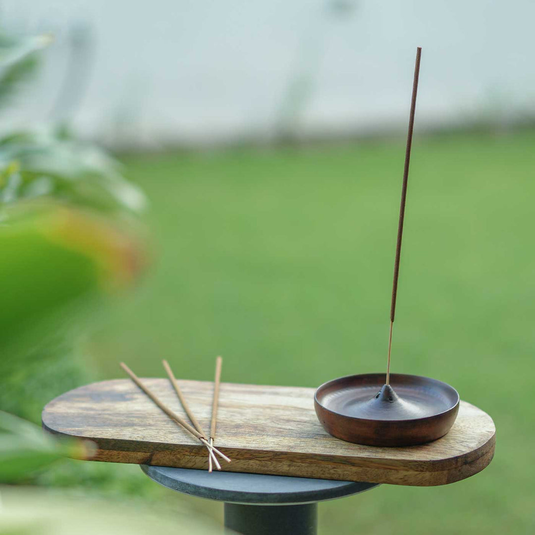 Handmade Sajavat Gift Hamper | Includes Wooden Foldable Runner, Spiral Cylinder Candles, Swastik Door Hanging, Wooden Agarbatti Stand, Seed Card And Outer Box