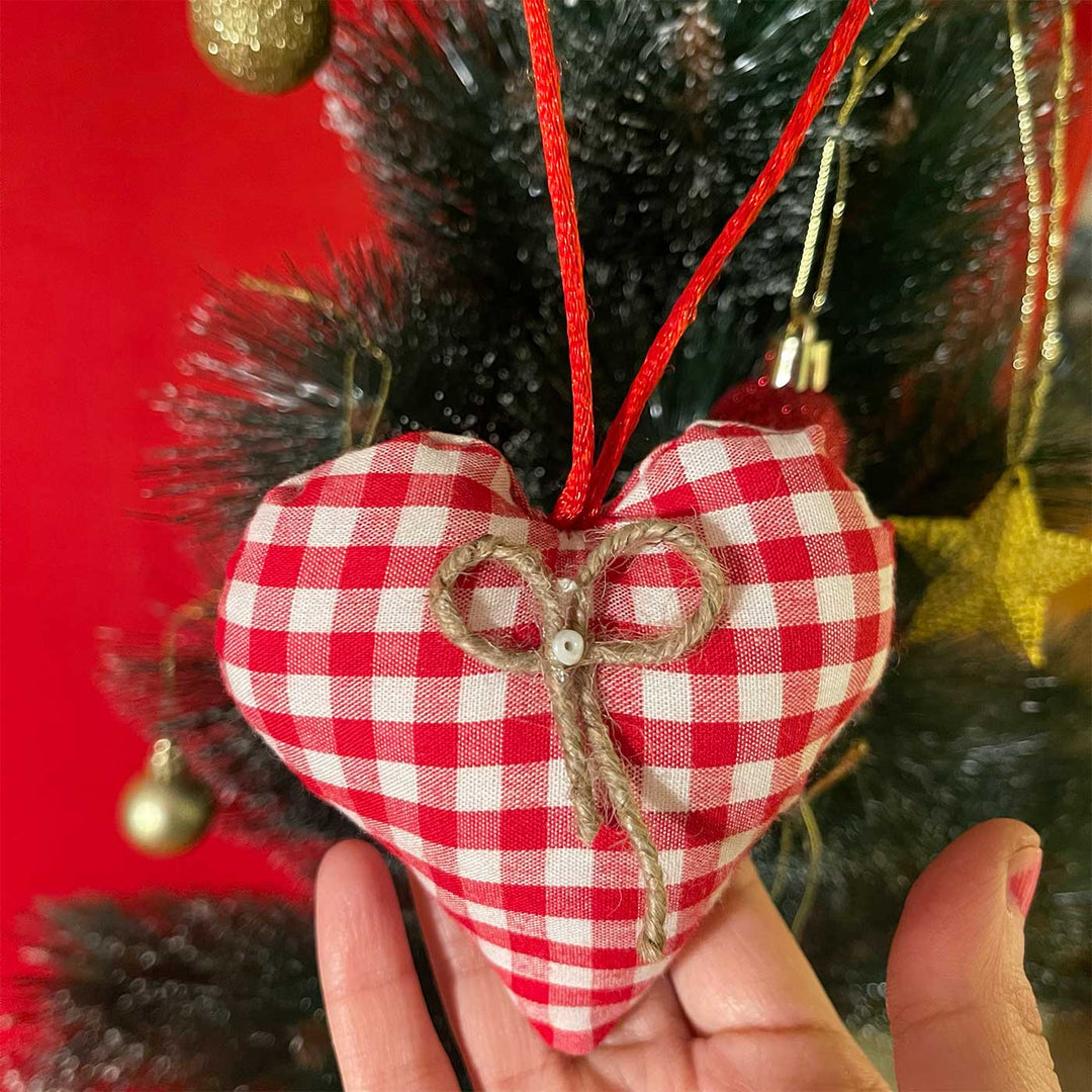 Handmade Winter Keepsakes Christmas Hamper | Includes Hangings And Box