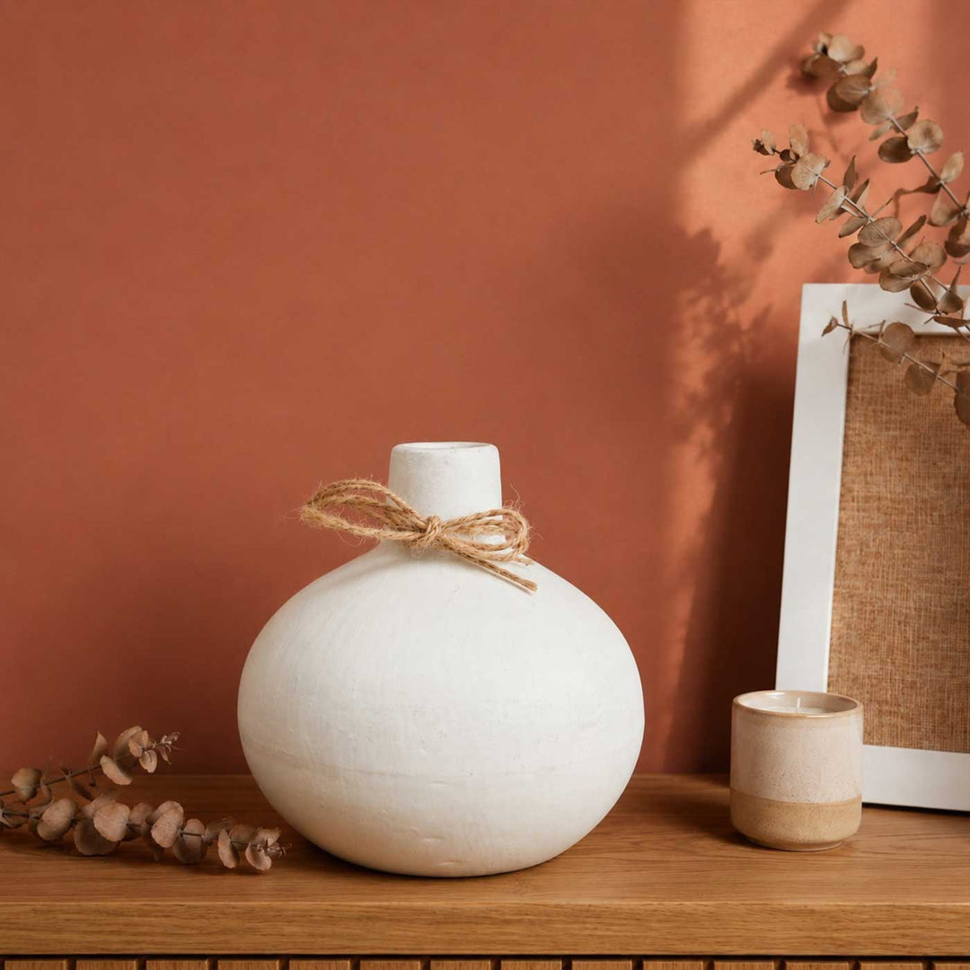 Moonstone Bloom Porcelain Vase With Dried Flower Bunch