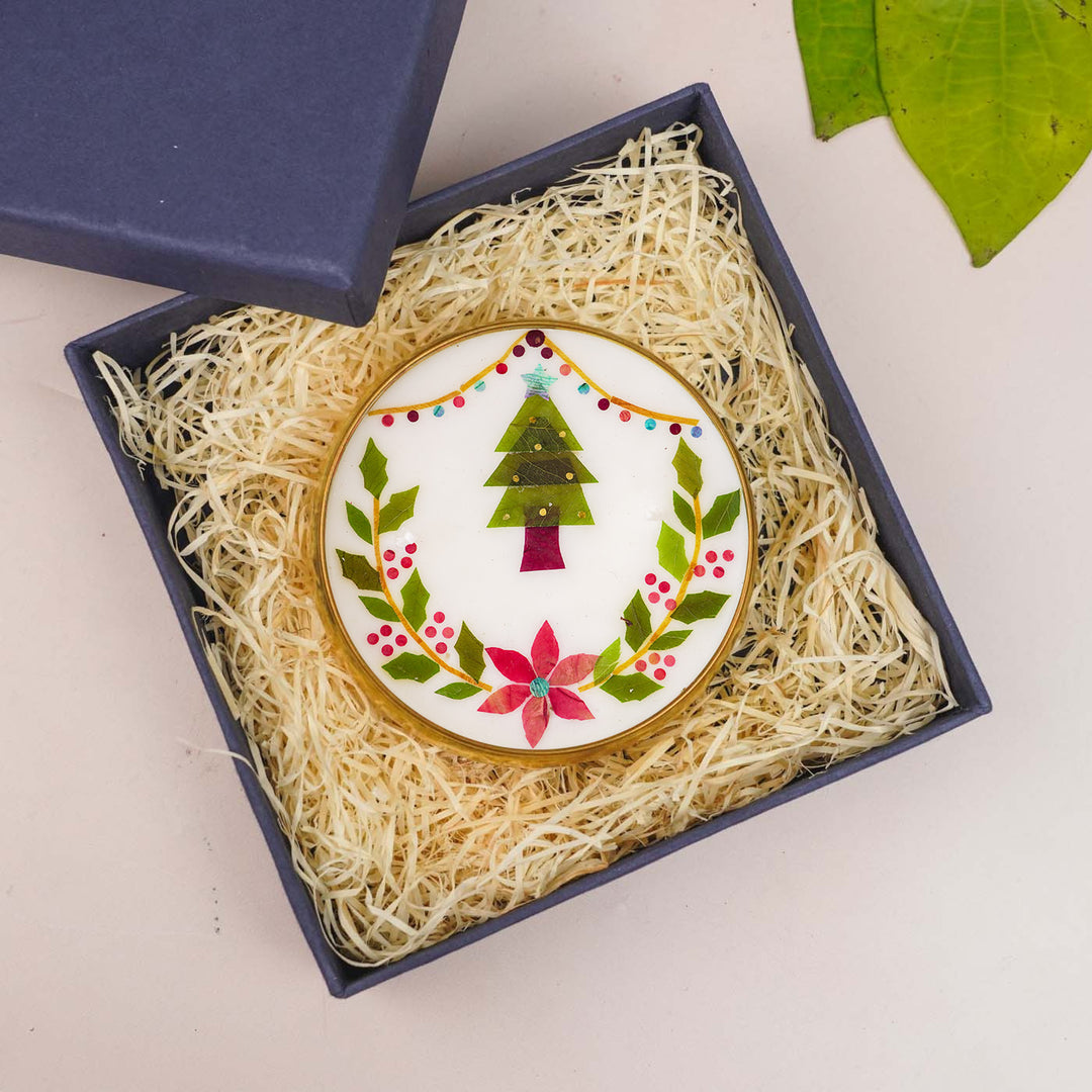 4 Inch | Handmade Pressed Flower Xmas Tree & Holly Theme Brass Candle | Packed in a Gift Box