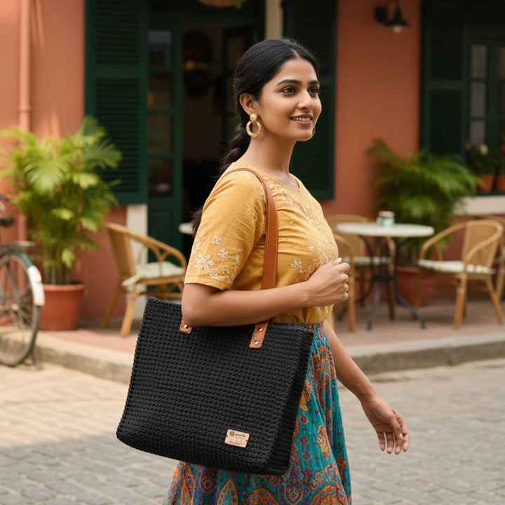 Solid Black Mukhya Knot Handmade Koodai Tote Bag