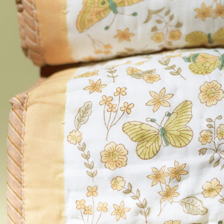 Hand Block Printed Bumble Fly Quilt/Comforter