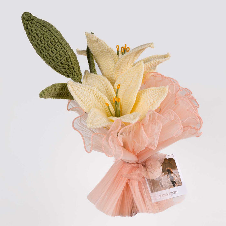 Handmade Crochet White Cream Flower Bouquet With Lights | Includes Photo & Greeting Card