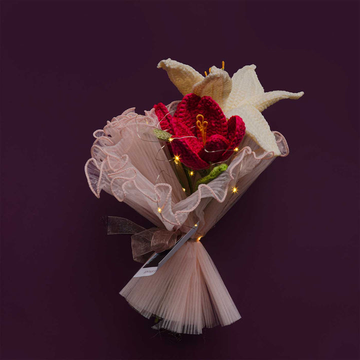 Handmade Crochet Vanilla Dawn Flower Bouquet With Lights | Includes Photo & Greeting Card