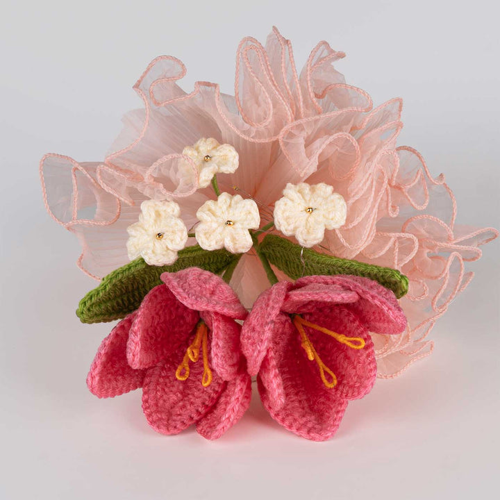 Handmade Crochet Misty Pink Flower Bouquet With Lights | Includes Photo & Greeting Card