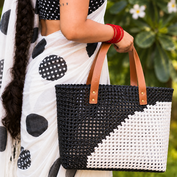 "Classic Vintage" Black & White Handmade Wire Koodai Tote Bag With Tan Leather Handle