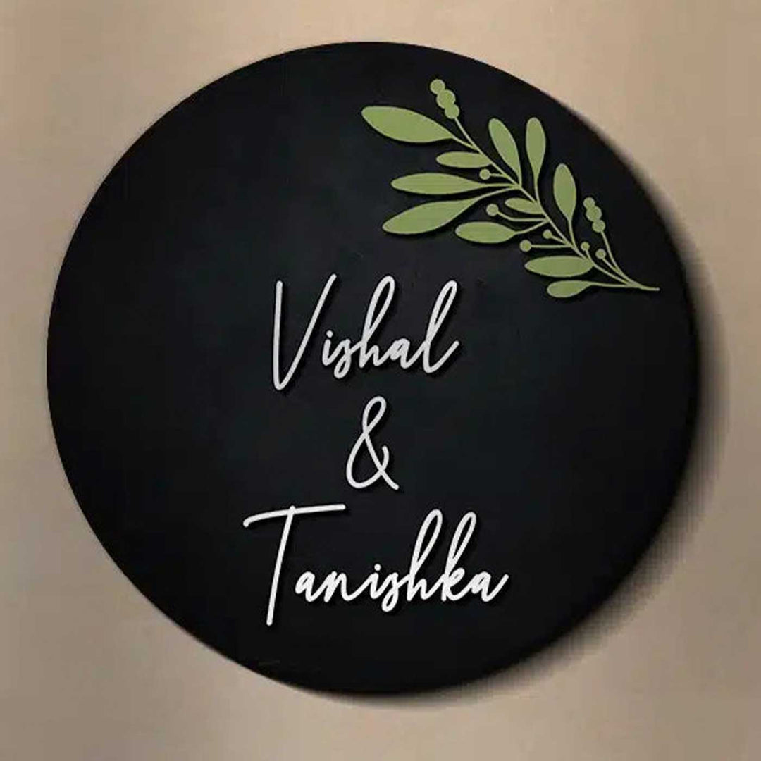 Minimalist Black 3D Printed Nameplate For Couples & Family