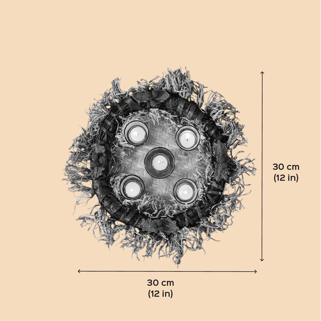 Ecofriendly Centerpiece Banana Wreath With Candle Holder