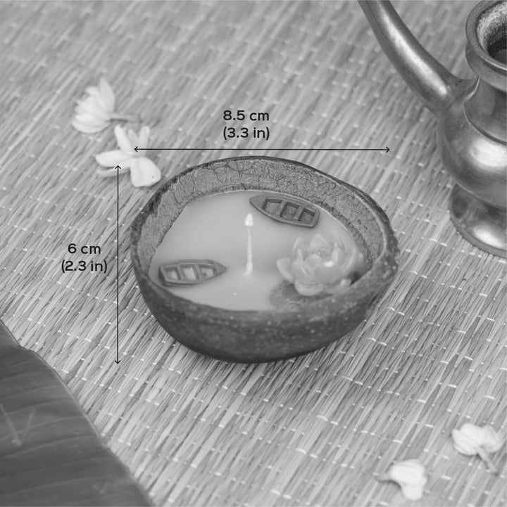 Handmade Pond Theme Scented Coconut Shell Candle