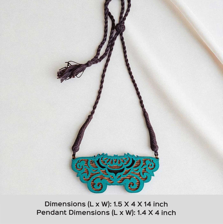 Handmade Green Ornate Design Wooden Necklace