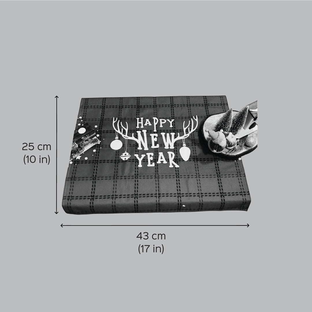 Red Table Mat For Christmas Table Decoration