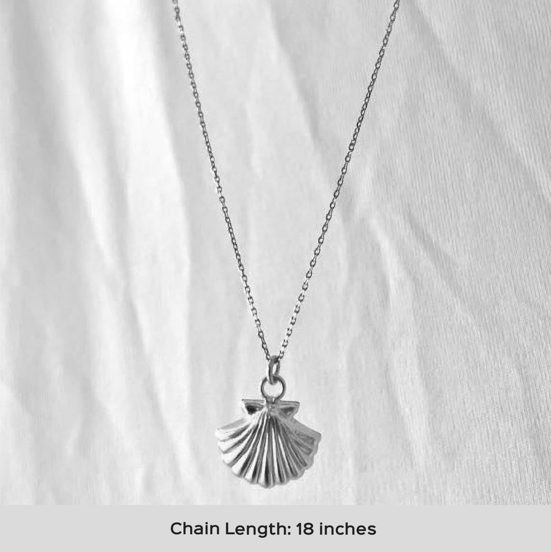 Handmade Golden Shell Pendant Brass Necklace