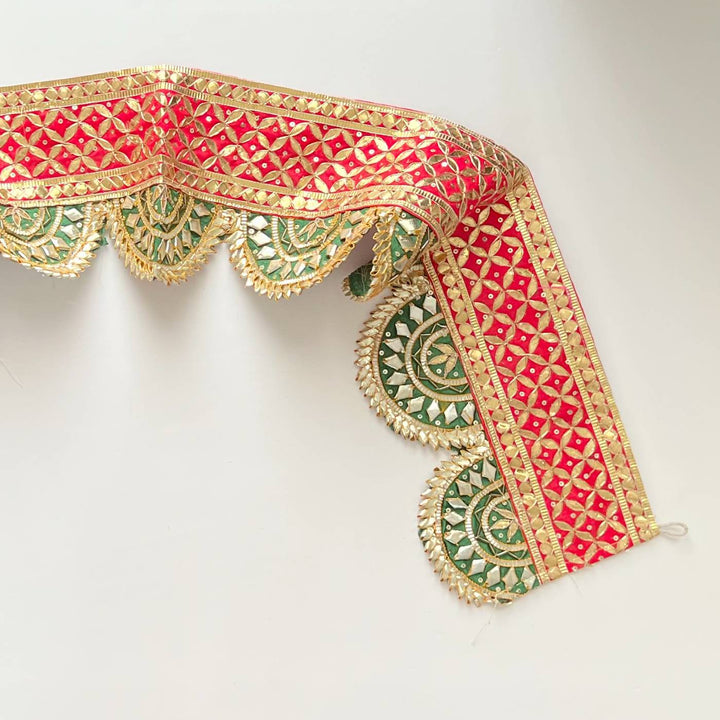 Handmade Gota Patti Round Geometry Toran