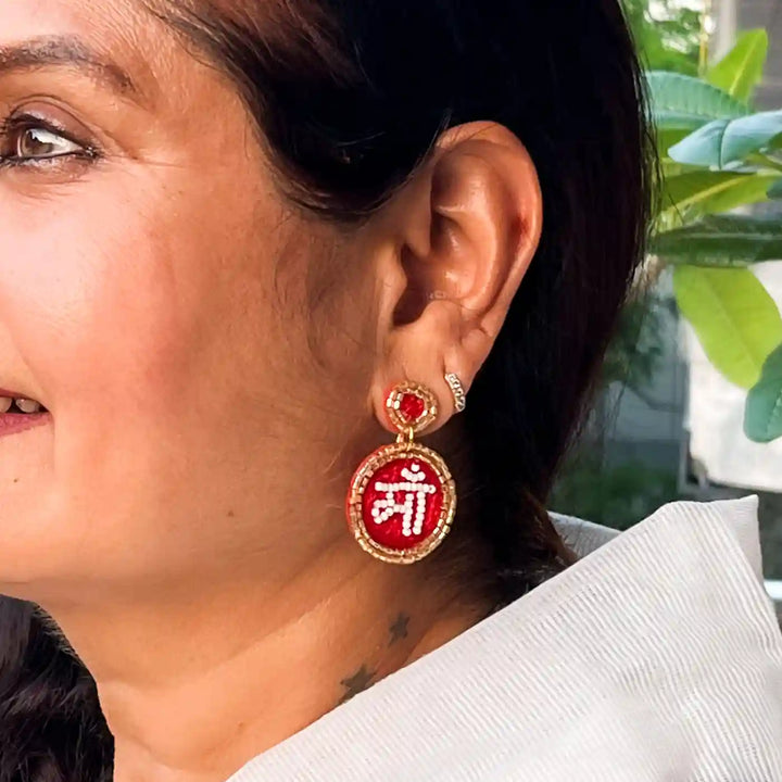 Handmade Beaded Maa Theme Earrings For Mothers