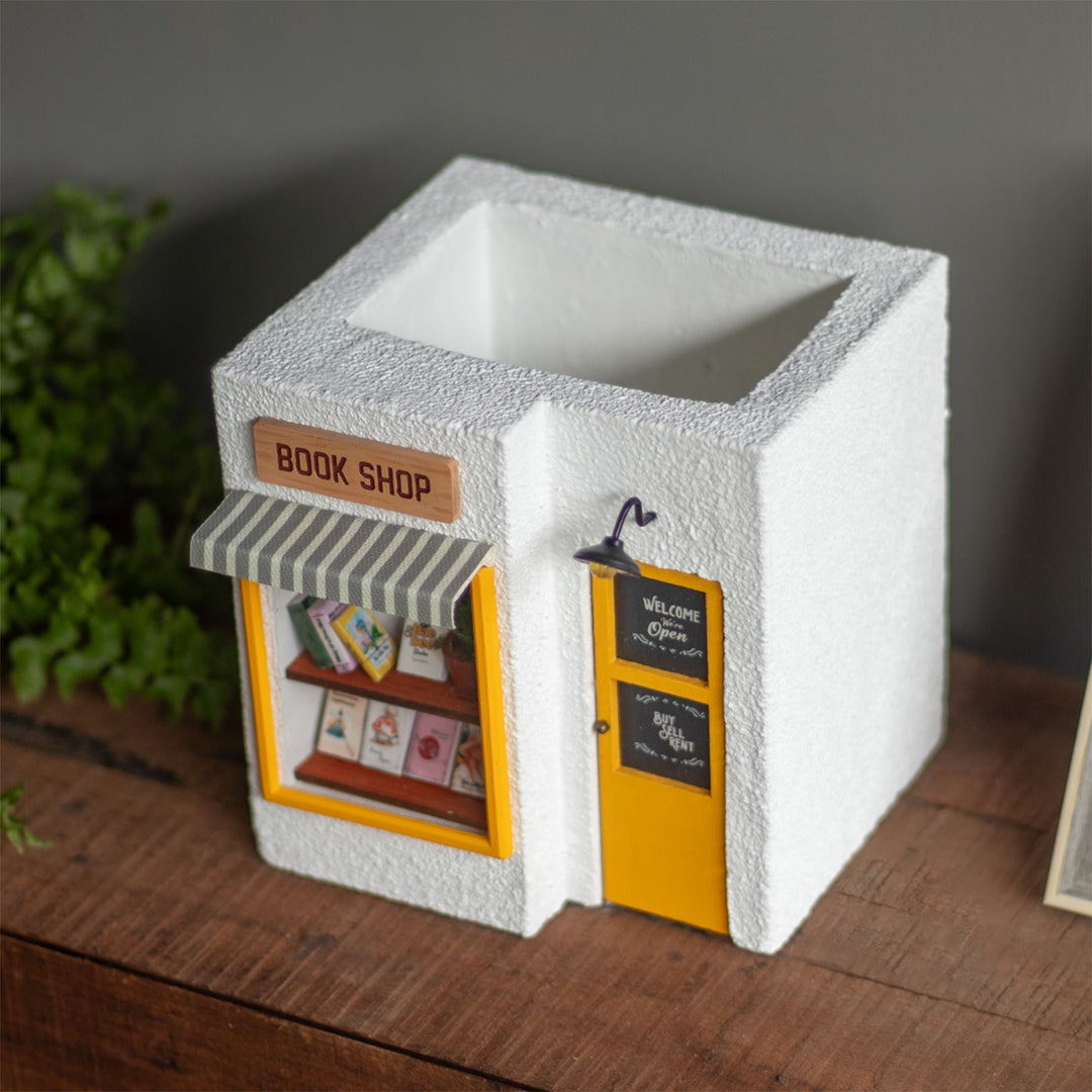 Handmade Personalized Book Shop Themed White & Yellow Concrete Planter With Drainage Hole For Home Decor