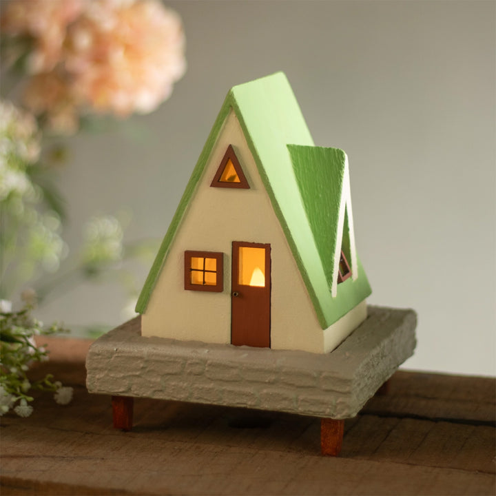 Handcrafted Concrete Cottage Tealight Holder For Festive Decor | Beige & Green