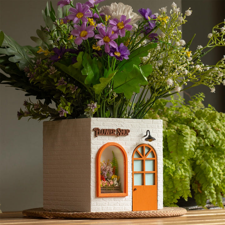 Handmade Personalized Flower Shop Themed White & Orange Concrete Planter With Drainage Hole For Home Decor