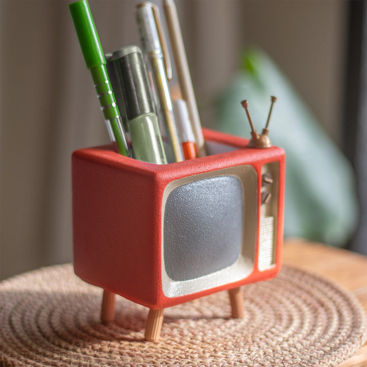 Handmade Miniature Retro Style Tv Desk Pen Stand For Decor - Red