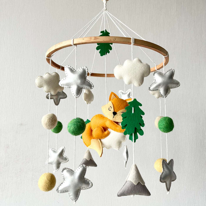 Personalized Handmade Dreamy Cloud Fox Felt Cot Mobile For Newborns