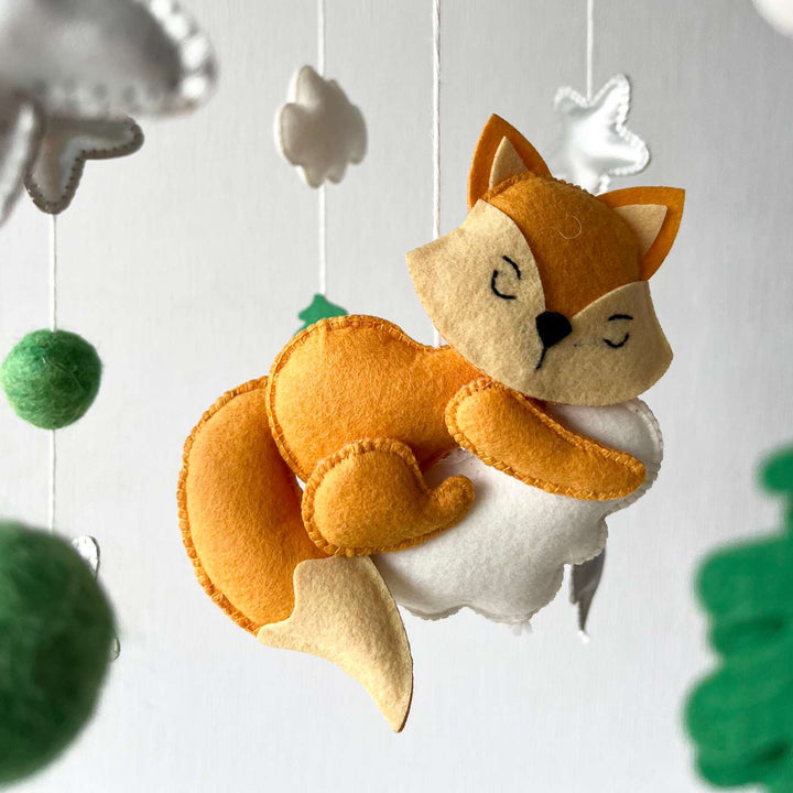 Personalized Handmade Dreamy Cloud Fox Felt Cot Mobile For Newborns