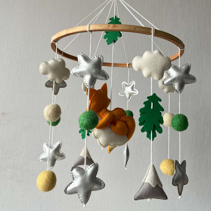 Personalized Handmade Dreamy Cloud Fox Felt Cot Mobile For Newborns