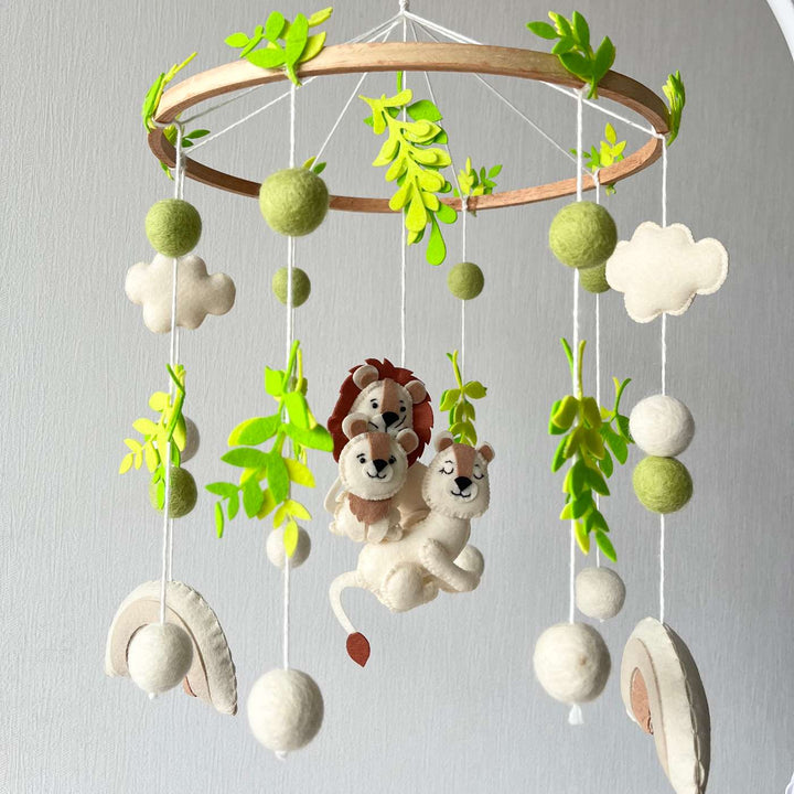 Personalized Handmade Lion’S Crown Family Felt Cot Mobile For Newborns