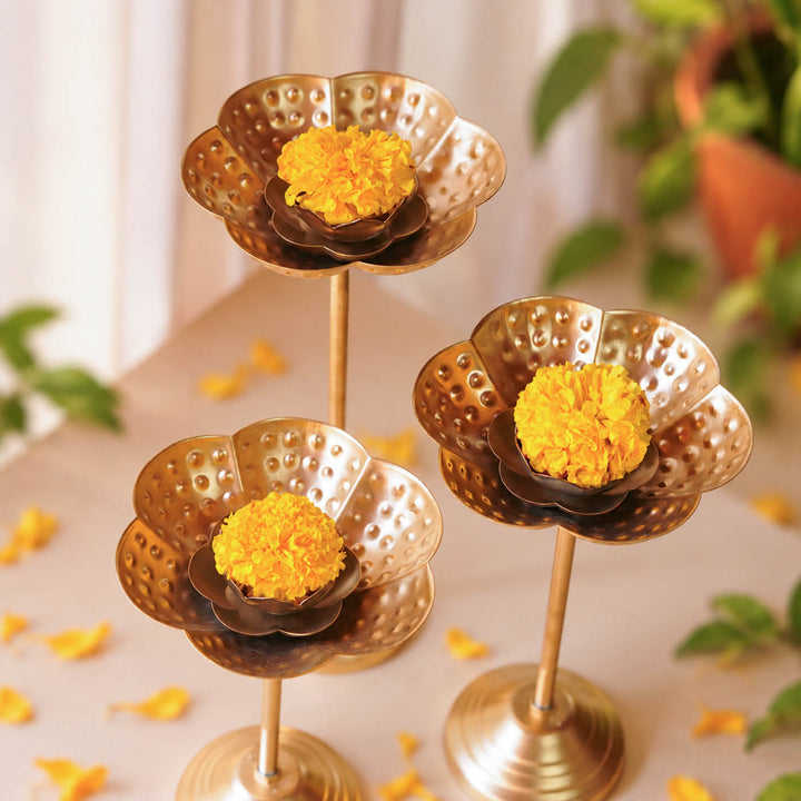 Handmade Layered Lotus Urli | Set of 3