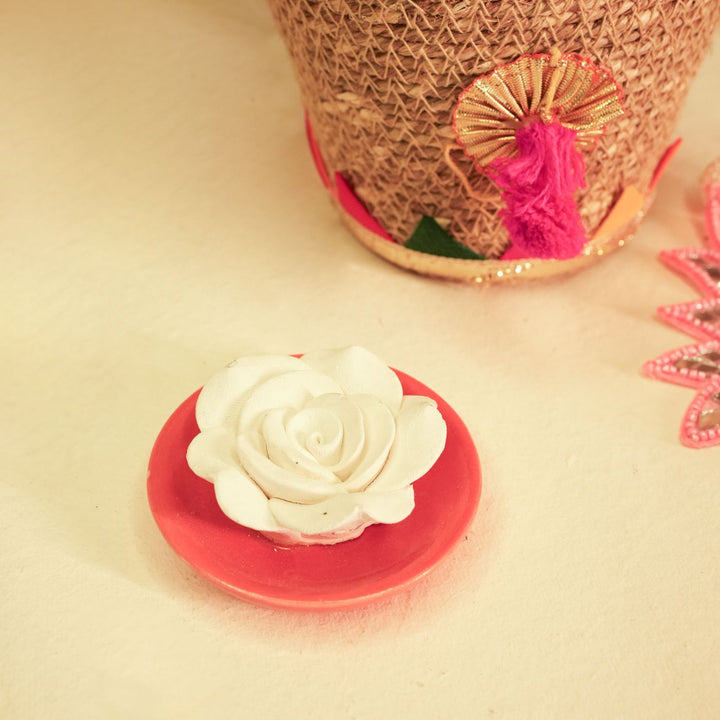 Fragrant Threads Mini Diwali Gift Hamper | Includes 1 Diffuser, 2 Hangings, 1 Diwali Card, 1 Jute Basket