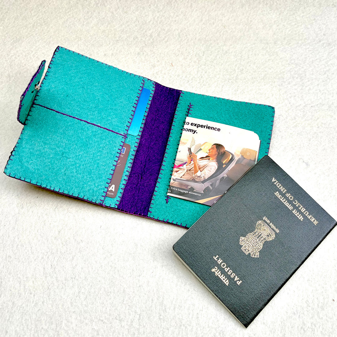 Handmade Chalo Chale Passport Holder | Purple