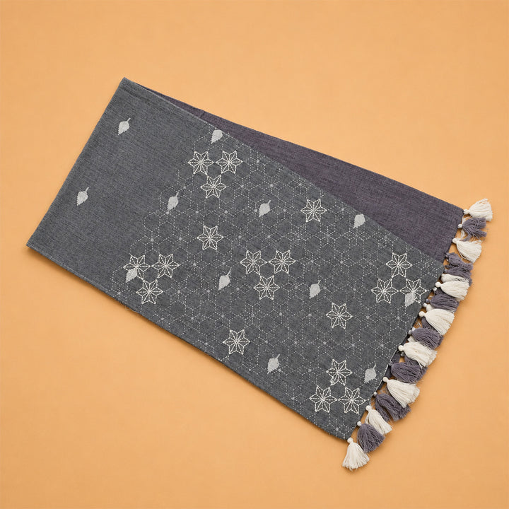 Handcrafted Grey Hand Kantha Jamdani Table Linen Gift Hamper With Runner And Table Mats For Festive Gifting
